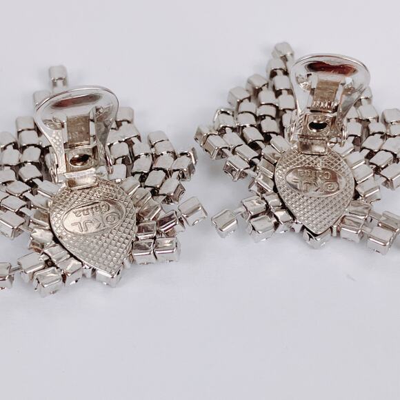 Signed KJL Kenneth Jay Lane Rhinestone Waterfall Silver Tone Clip On Earrings - Picture 9 of 10